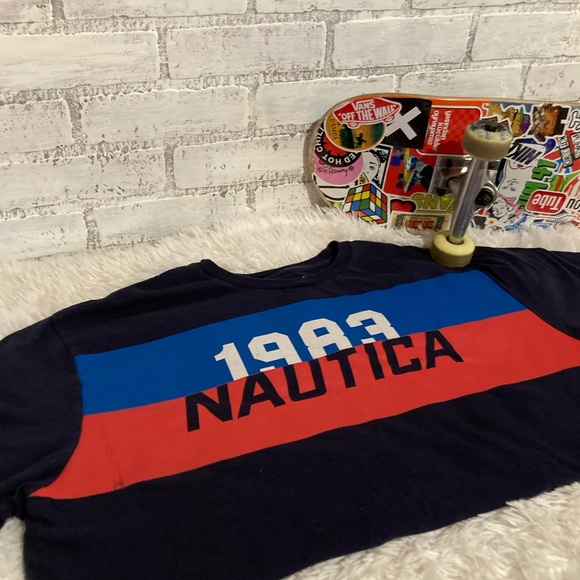 Nautica 1983 blue and red shirt for men - Picture 1 of 3